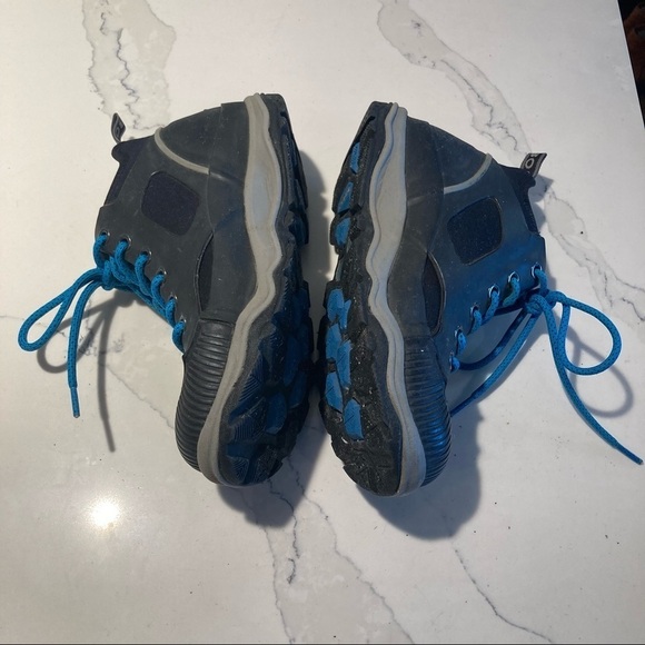 BOGS Sz 8 Lace Up Rubber  Booties - Picture 3 of 16